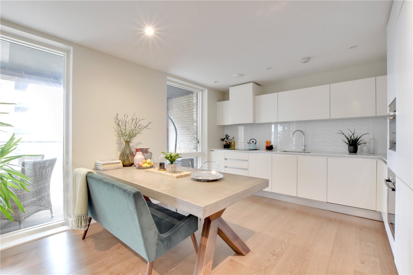 Kitchen/Dining Area
